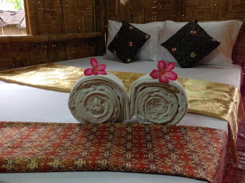Unseen Bungalow Ko Lanta Rum bild