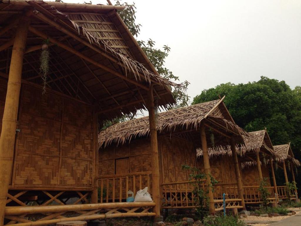 Unseen Bungalow Ko Lanta Rum bild